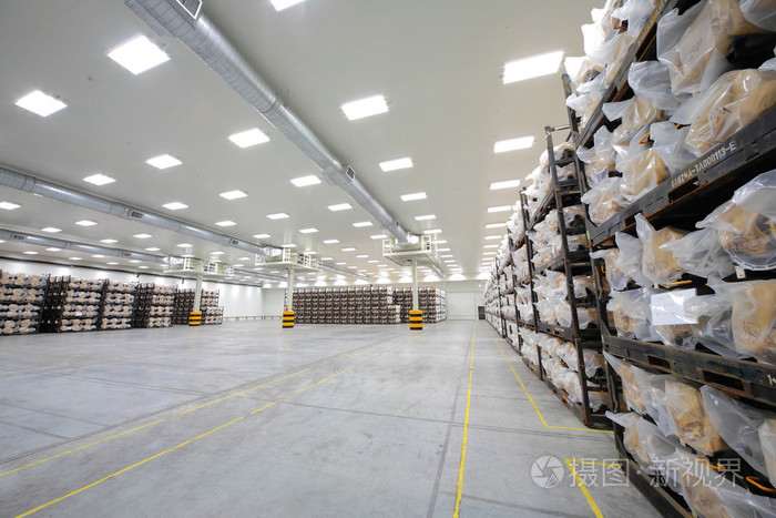 工廠店實(shí)景攝影 揭秘高效貨物倉儲(chǔ)服務(wù)的商業(yè)價(jià)值